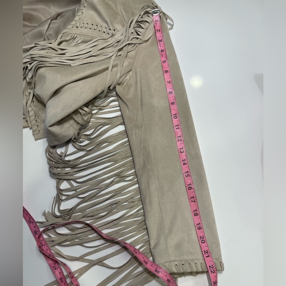 Faux Suede Fringe Jacket Beige Size Medium - Picture 11 of 12